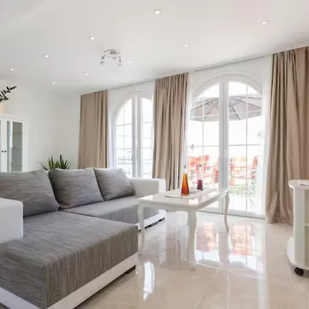 Holiday home Mountain House With Sea View *